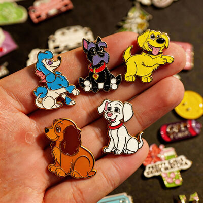 주문 여성용 맞춤형 금속 전화 스티커 3M 접착제로 브러치 스타일 UAE, 사우디, 쿠웨이트, 오만, 바레인 online manufacture