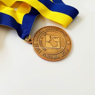 금속 선물 공예품 중국 제조사 주문 트로피와 메달 스포츠 라니어드 메달