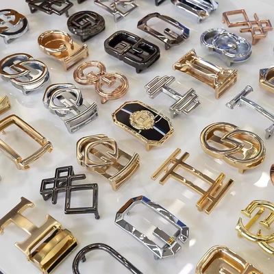 맞춤형 아연 합금 벨트 버클 2-3.5인치, 부드러운 에나멜 마감으로 개인 스타일 연출