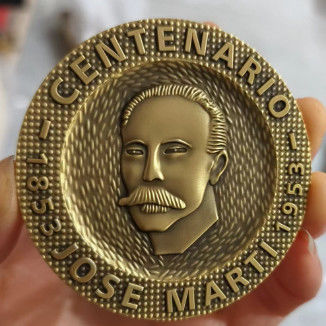 좋은 가격 고대 청동 접착 및 쌍면 디자인으로 주문 부드러운 에나멜 도전 동전 온라인으로