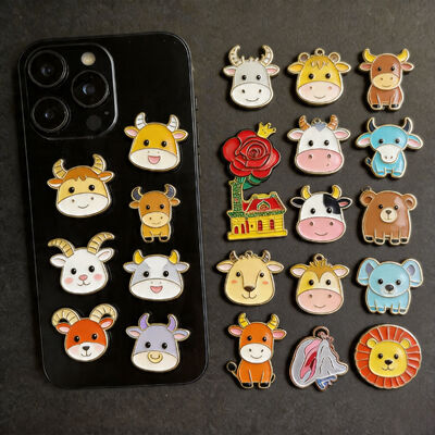 Custom Arabic engraved soft enamel stickers and city badges for phone decor and cultural gifts.